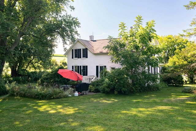 S3141 Natwick Road, Viroqua, WI 54665