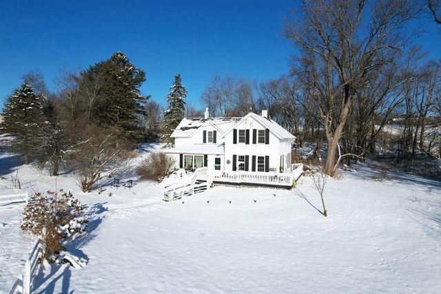 S3141 Natwick Road, Viroqua, WI 54665