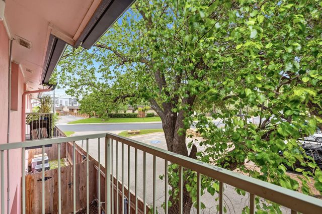 1422 Collier ST 203, Austin, TX 78704