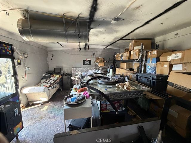 5484 Streett Cedar, Jurupa Valley, CA 92509