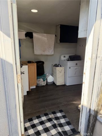 5484 Streett Cedar, Jurupa Valley, CA 92509