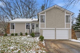 16021 W 153rd Street, Olathe, KS 66062