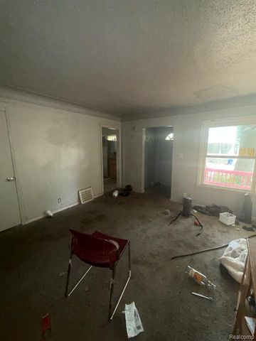 18187 Stout Street, Detroit, MI 48219