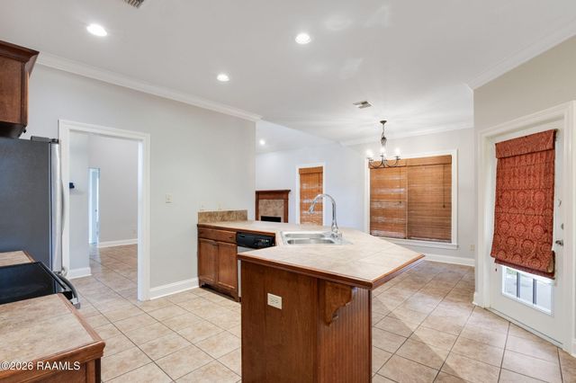 203 Rue Soleil, Carencro, LA 70520