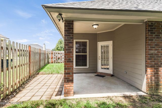 203 Rue Soleil, Carencro, LA 70520
