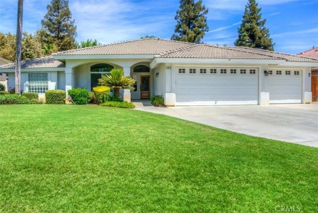 10918 Rosslyn Lane, Bakersfield, CA 93311