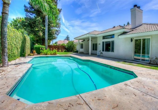 10918 Rosslyn Lane, Bakersfield, CA 93311