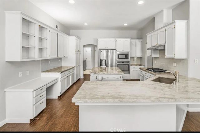 10918 Rosslyn Lane, Bakersfield, CA 93311