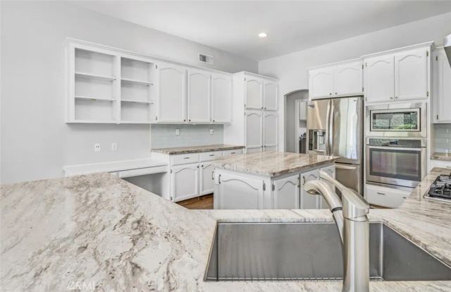 10918 Rosslyn Lane, Bakersfield, CA 93311