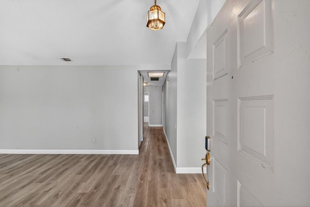 1632 Klamath River Dr., Rancho Cordova, CA 95670