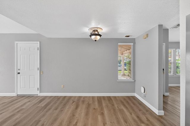 1632 Klamath River Dr., Rancho Cordova, CA 95670