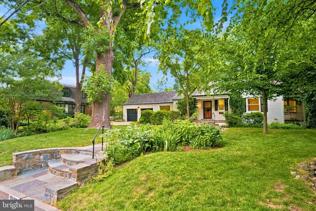 2375 N VERNON ST, Arlington, VA 22207