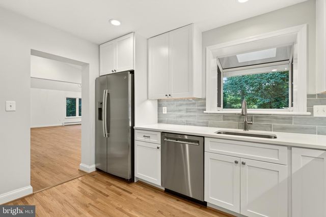 2375 N VERNON ST, Arlington, VA 22207
