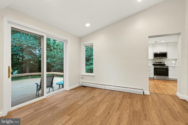 2375 N VERNON ST, Arlington, VA 22207