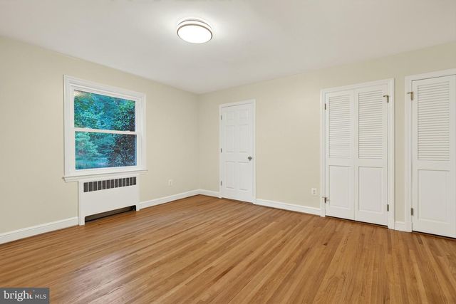 2375 N VERNON ST, Arlington, VA 22207