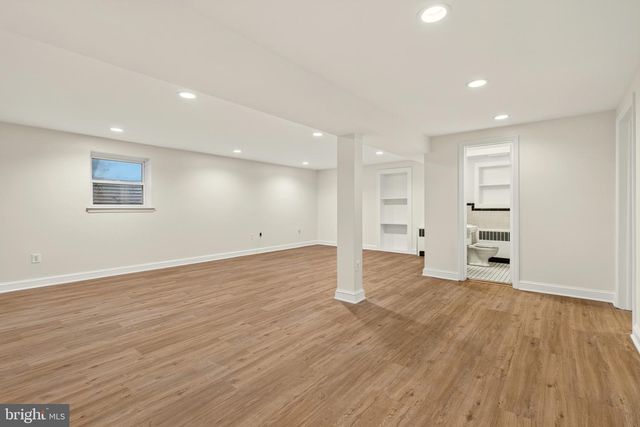 2375 N VERNON ST, Arlington, VA 22207