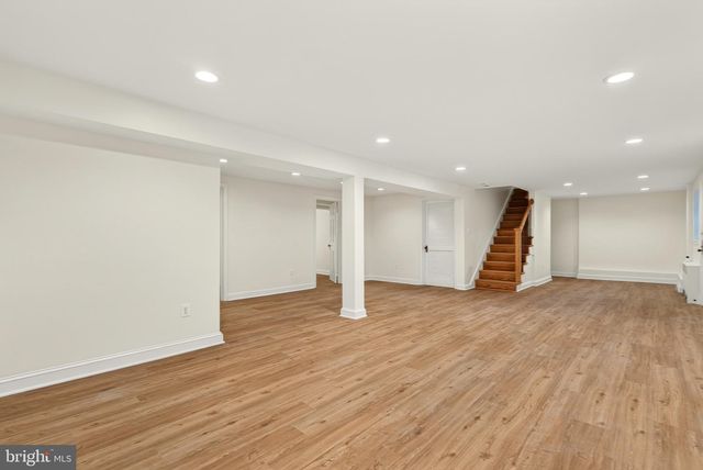 2375 N VERNON ST, Arlington, VA 22207