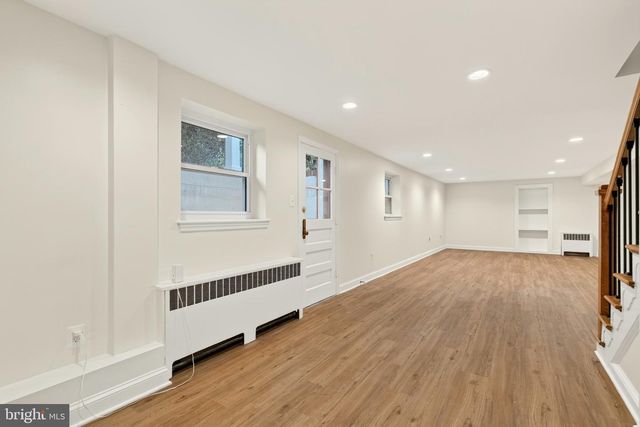 2375 N VERNON ST, Arlington, VA 22207