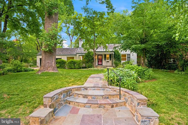 2375 N VERNON ST, Arlington, VA 22207