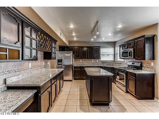 12473 TIERRA LIMON Drive, El Paso, TX 79938