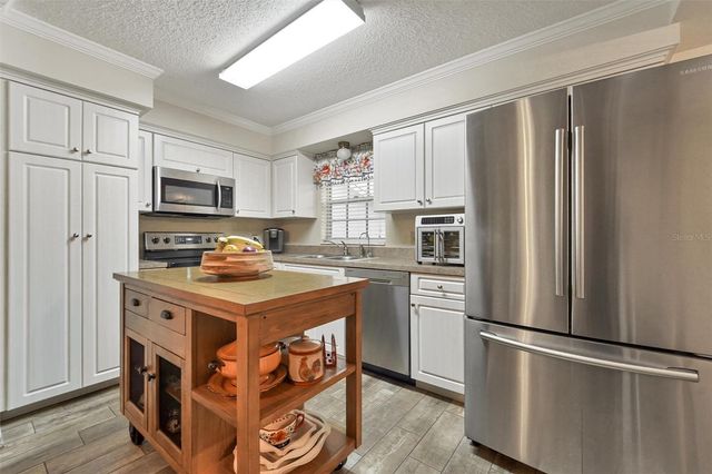 6642 DEVONSHIRE LANE, New Port Richey, FL 34653