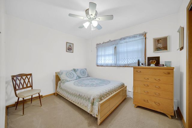1941 Schrage Avenue, Whiting, IN 46394