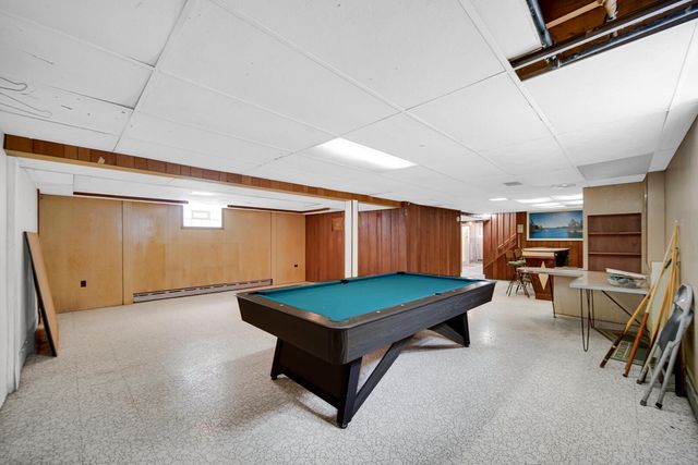 1941 Schrage Avenue, Whiting, IN 46394