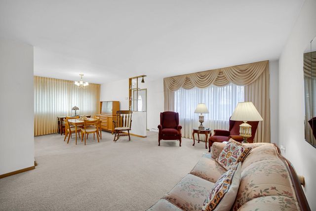 1941 Schrage Avenue, Whiting, IN 46394