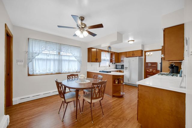 1941 Schrage Avenue, Whiting, IN 46394