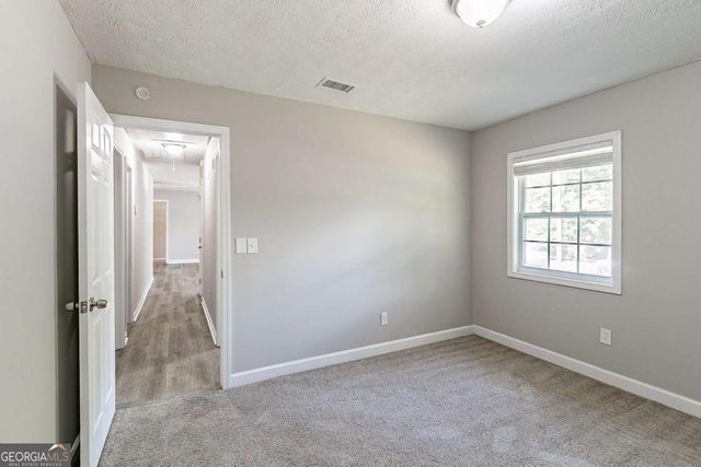 1669 Freedom Valley, Decatur, GA 30032