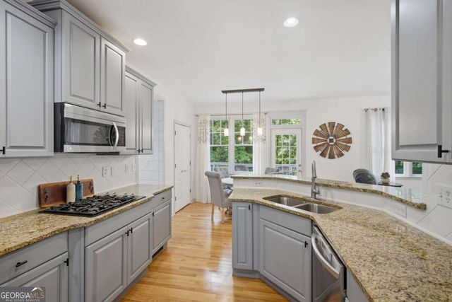 4092 Suwanee Mill Drive, Buford, GA 30518