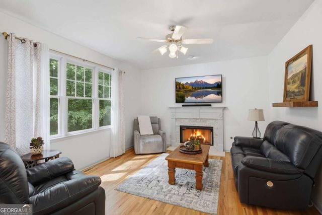 4092 Suwanee Mill Drive, Buford, GA 30518