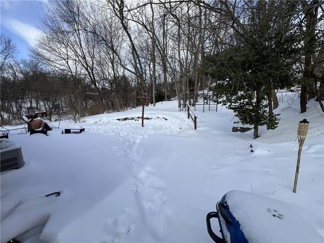 1209 Walnut St, N Versailles, PA 15137