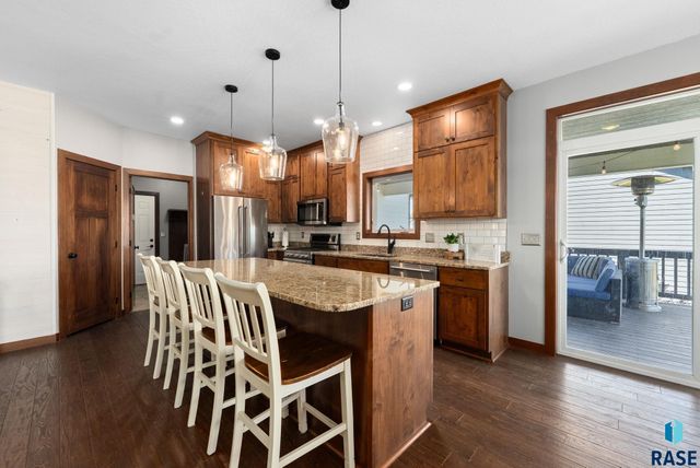 8608 S Carver Cir Circle, Sioux Falls, SD 57108