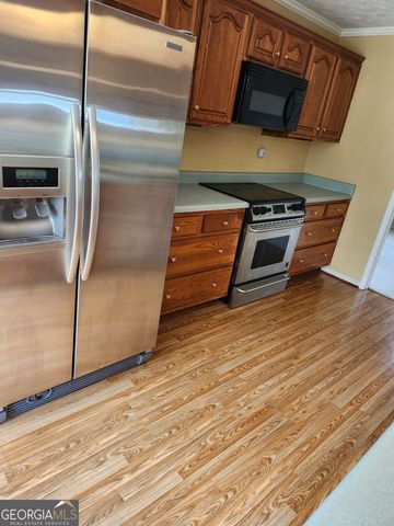 3027 Carol Drive, Fayetteville, GA 30214