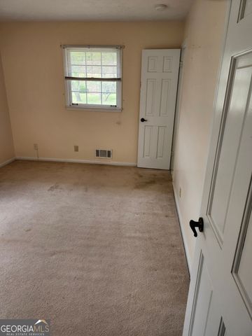 3027 Carol Drive, Fayetteville, GA 30214