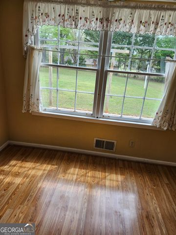 3027 Carol Drive, Fayetteville, GA 30214