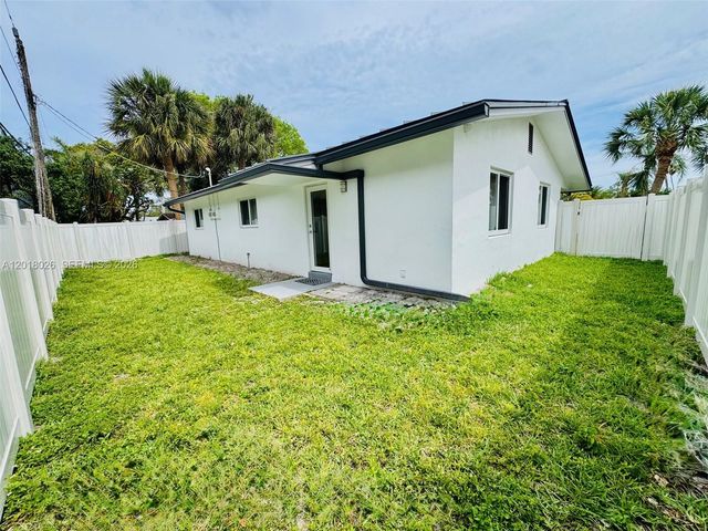 105-107 NE 30th Ct 107, Wilton Manors, FL 33334