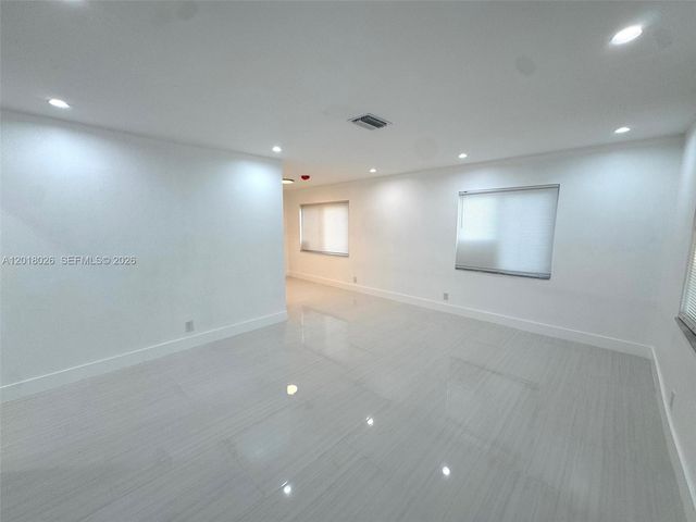 105-107 NE 30th Ct 107, Wilton Manors, FL 33334