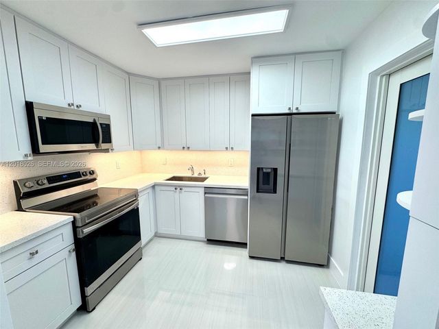 105-107 NE 30th Ct 107, Wilton Manors, FL 33334