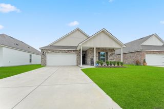 12780 Sweetleaf Ave, Denham Springs, LA 70726