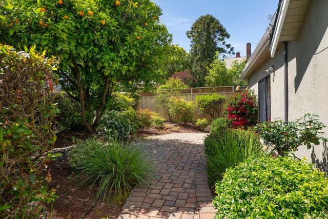 1810 Hillside Drive, Burlingame, CA 94010
