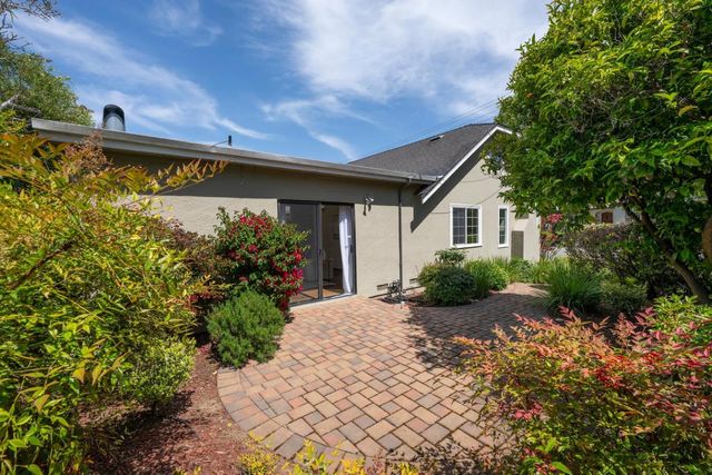 1810 Hillside Drive, Burlingame, CA 94010