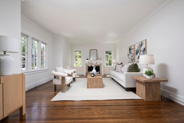 1810 Hillside Drive, Burlingame, CA 94010