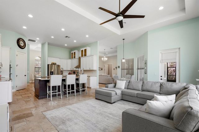 5023 SW Martin Commons Way, Palm City, FL 34990