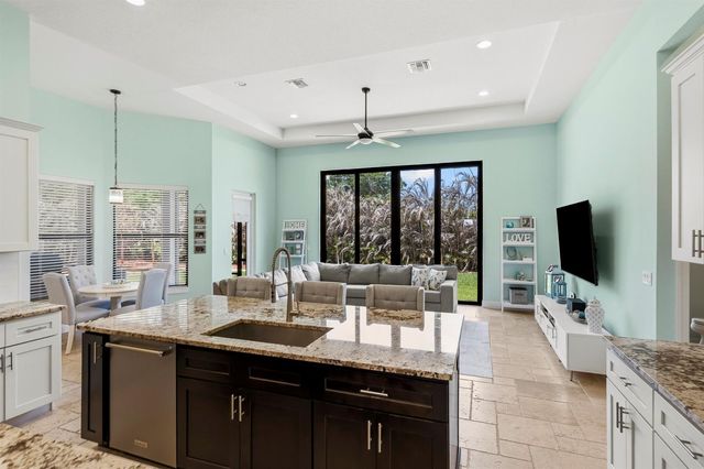 5023 SW Martin Commons Way, Palm City, FL 34990