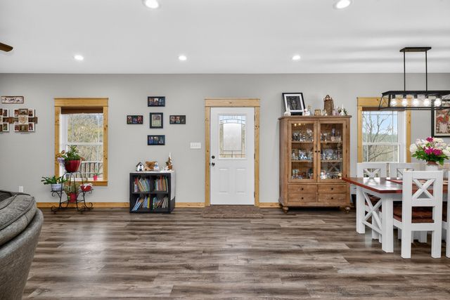 1290 Johnson Road, Harrodsburg, KY 40330