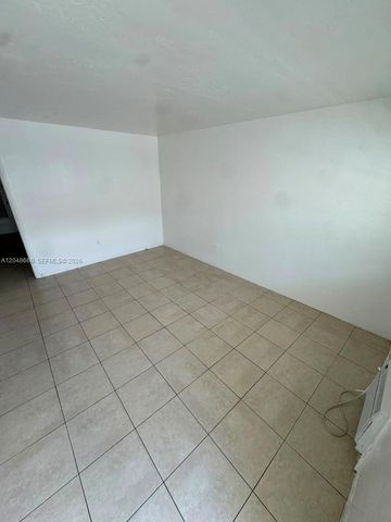 16001 NE 18th Pl 3, North Miami Beach, FL 33162
