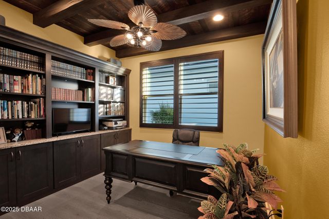 765 Attitude Avenue, Daytona Beach, FL 32124