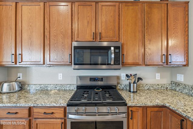 2776 E Glen Canyon Road, Green Valley, AZ 85614